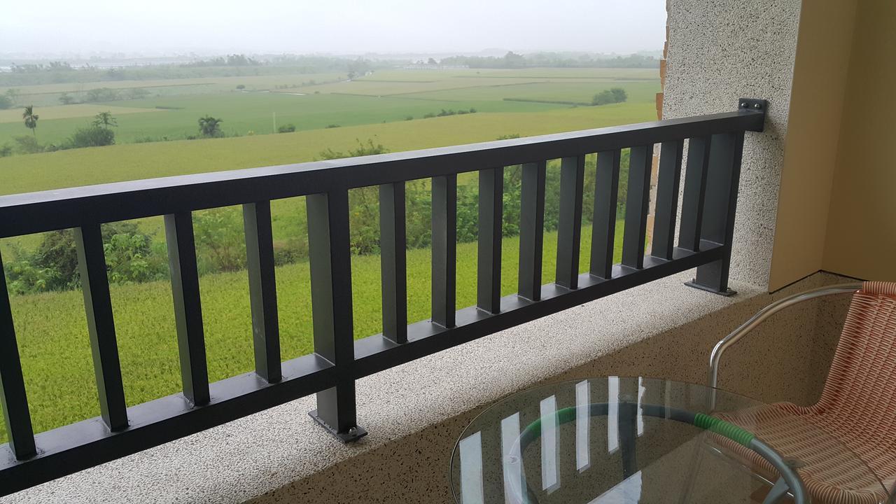 7 Milefog B&B Yuli Buitenkant foto